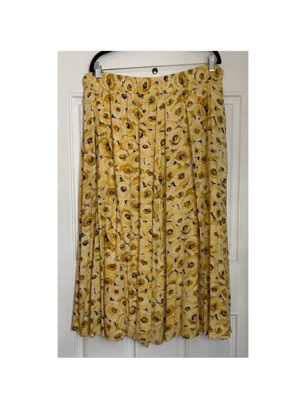 Evan Picone Floral Midi Skirt and Blazer set (Med) - Picture 10 of 13